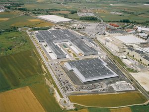 Instalación de Climatización de la Nave 115 de la planta de Mercedes Benz en Vitoria-Gasteiz