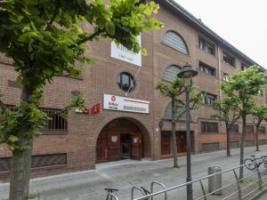 ONDOANek Bilbon dagoen Deustuko Udal Kiroldegiaren birgaitze energetikoa egingo du
